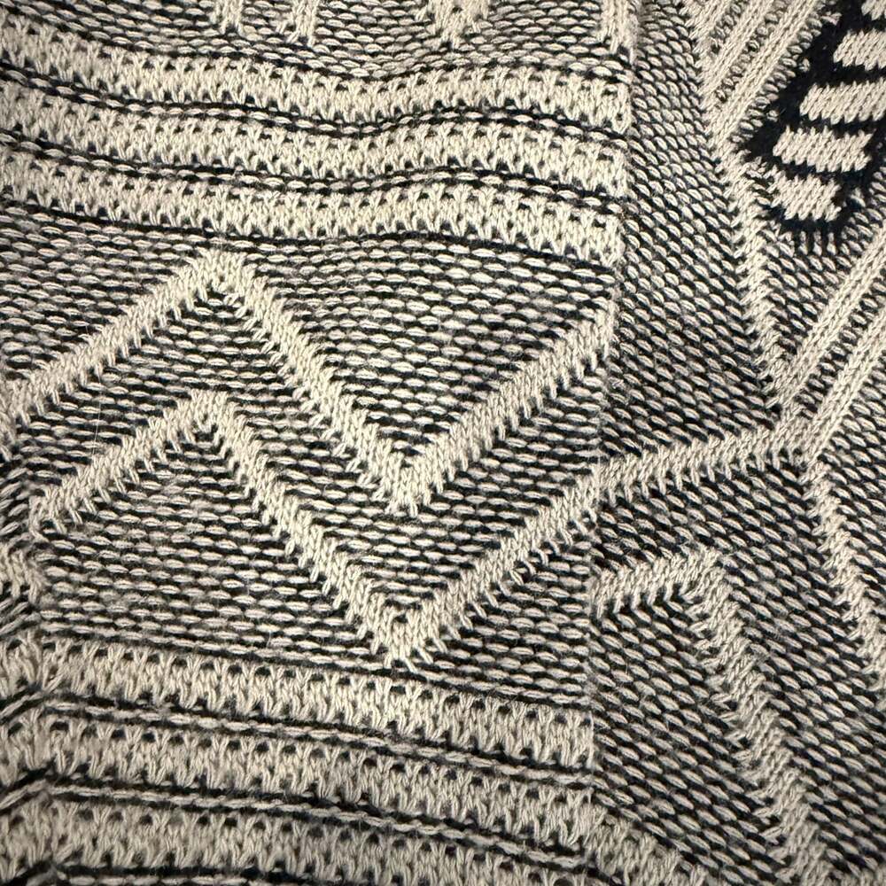 Vintage 80s London Fog Geometric Knit Crewneck Sweater, Size XL. - Picture 4 of 16